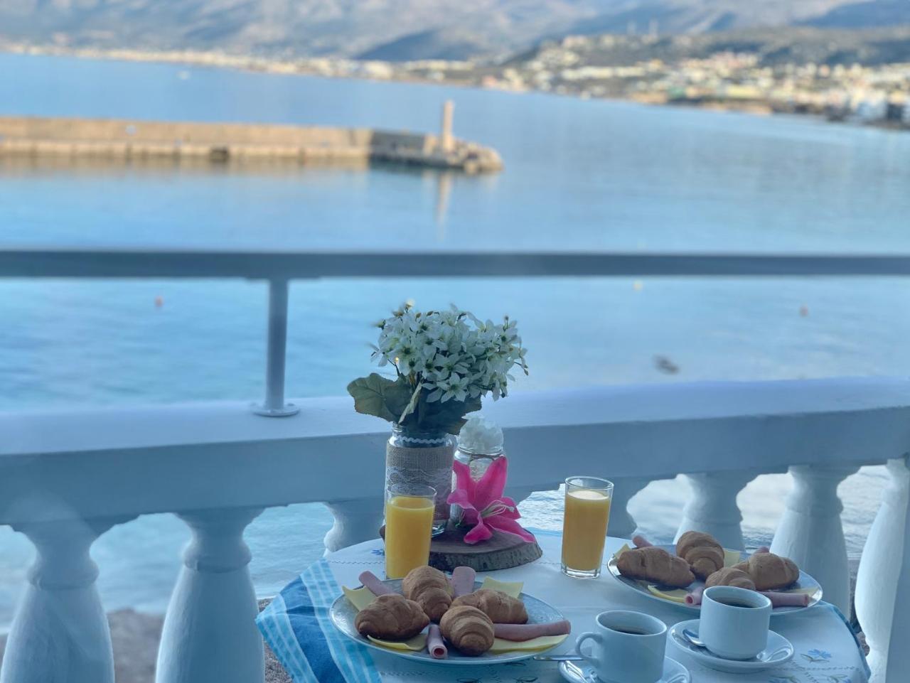 The Blue Apartments Χερσόνησος Εξωτερικό φωτογραφία